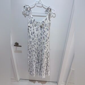 Trixxi White and Purple Floral Maxi Dress